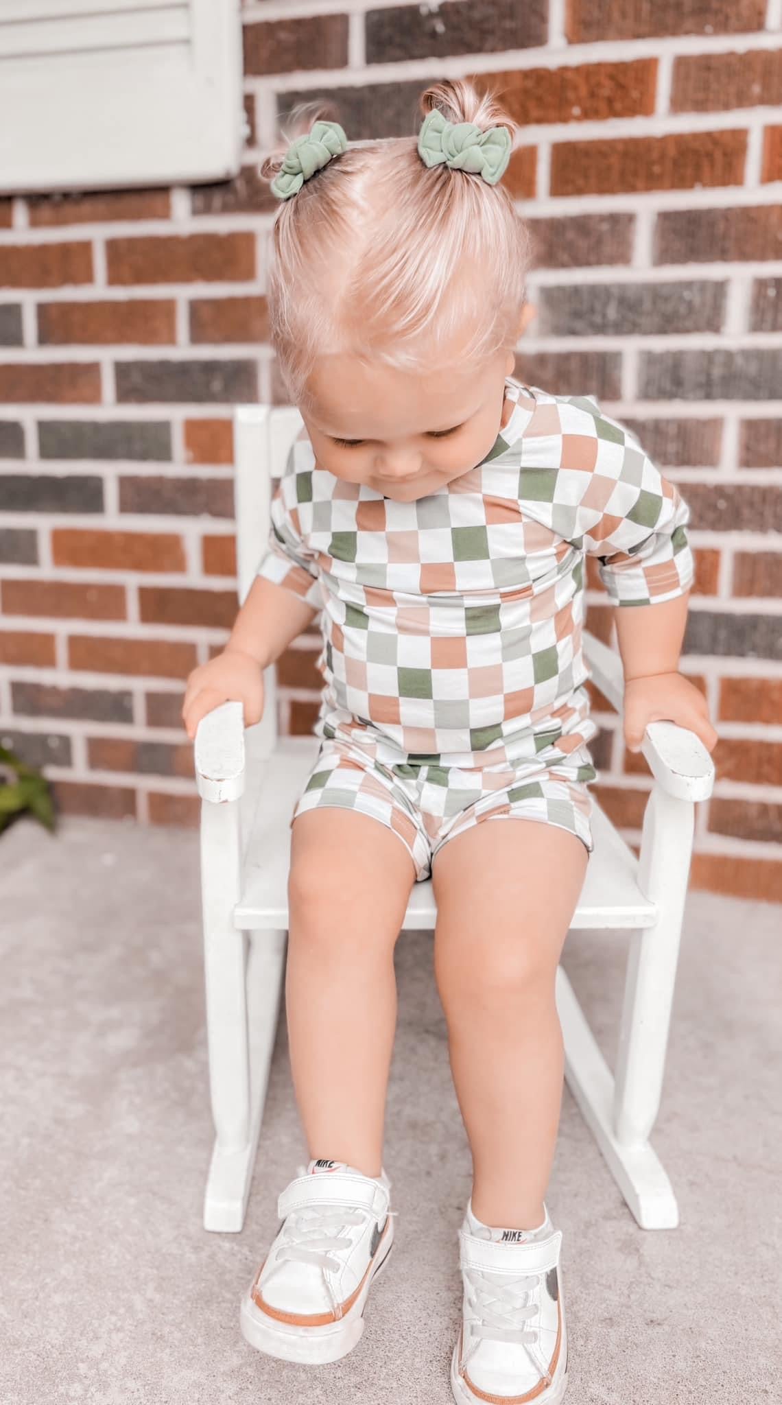 Check Me Out || Cozy Set